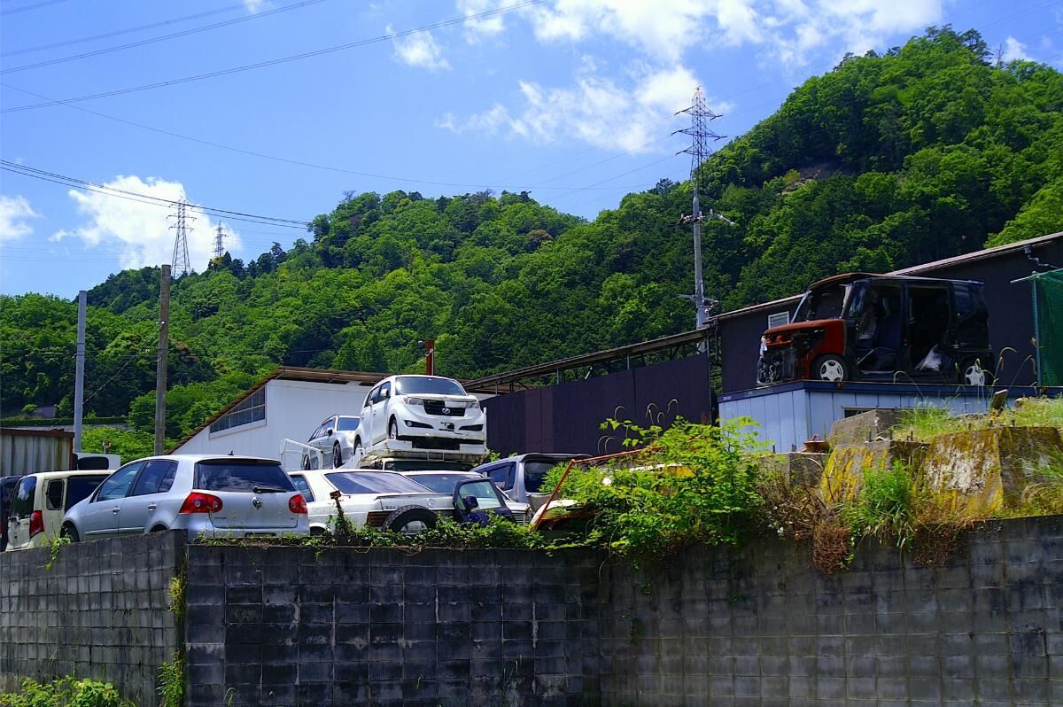 「廃車 譲ります」で検索してお得に入手する方法！名義変更や手続きも完全解説