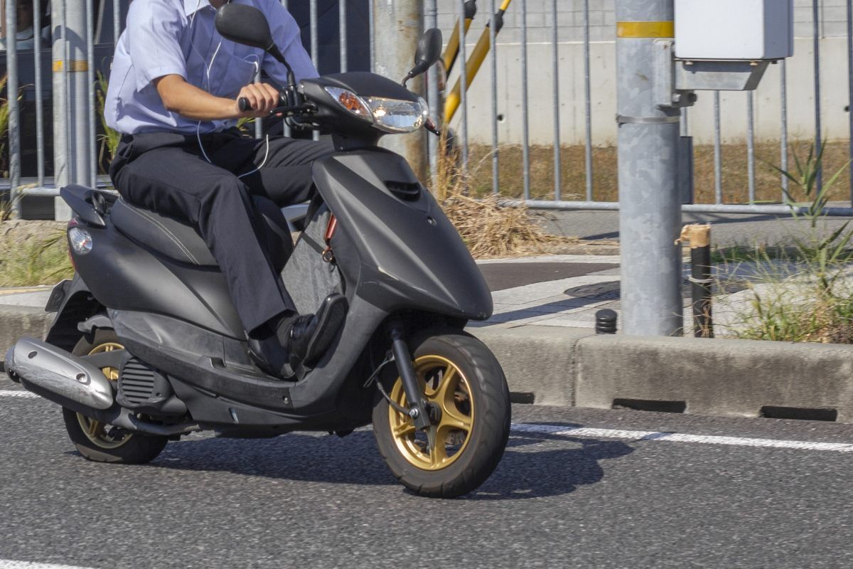 原付の廃車手続きは代理で可能？必要書類や注意点を徹底解説！